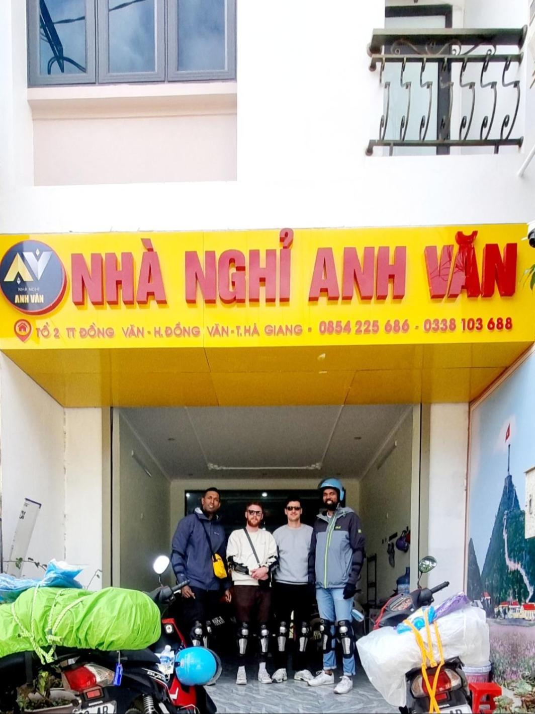 Nha Nghi Anh Van ส่งวัน ภายนอก รูปภาพ