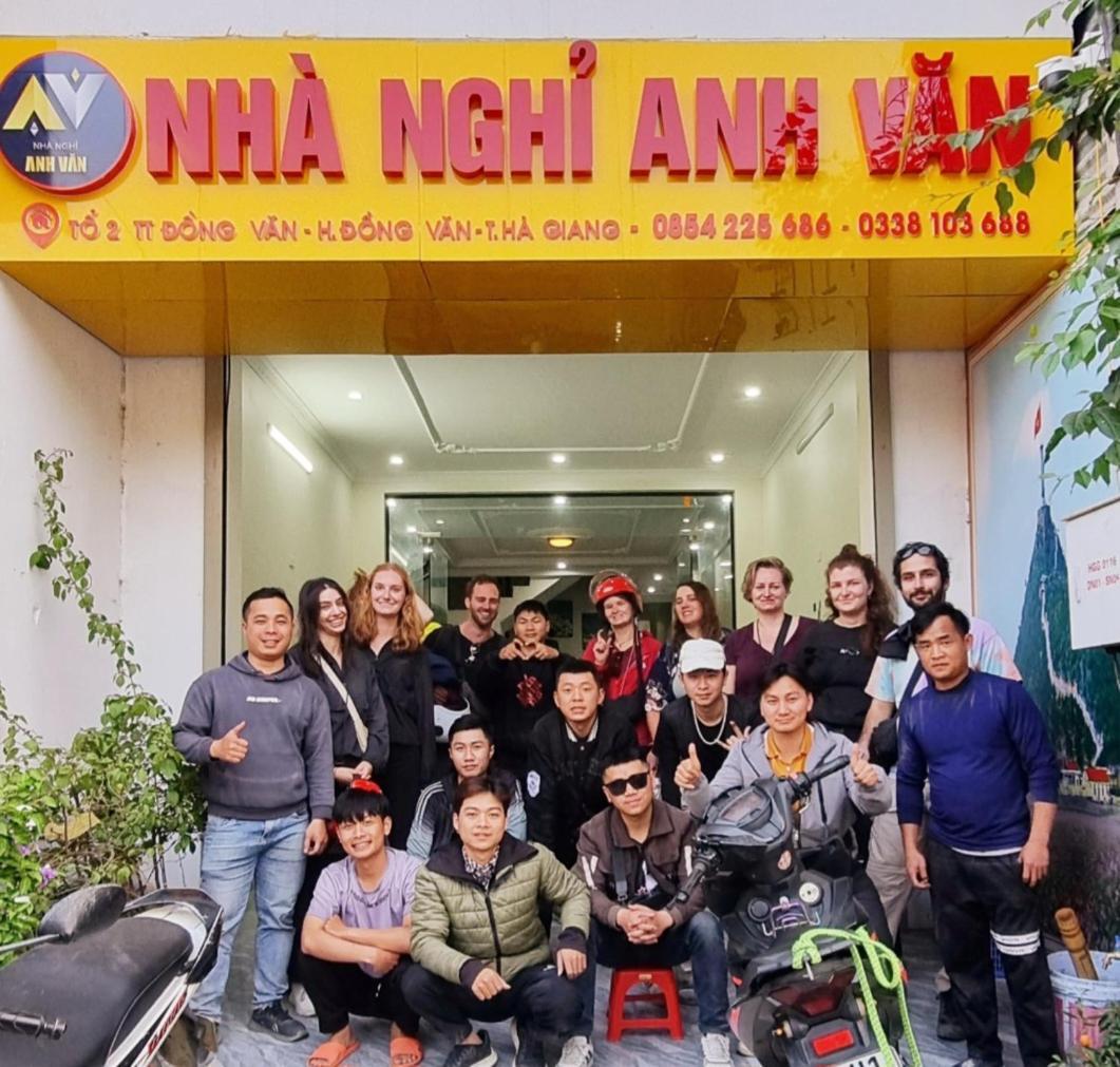 Nha Nghi Anh Van ส่งวัน ภายนอก รูปภาพ